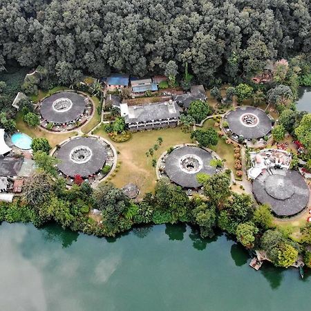 Fish Tail Lodge Pokhara Exterior foto