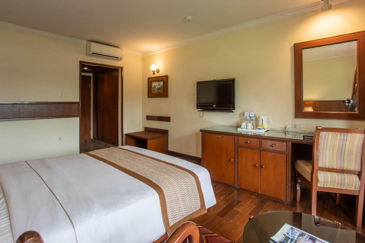Fish Tail Lodge Pokhara Exterior foto