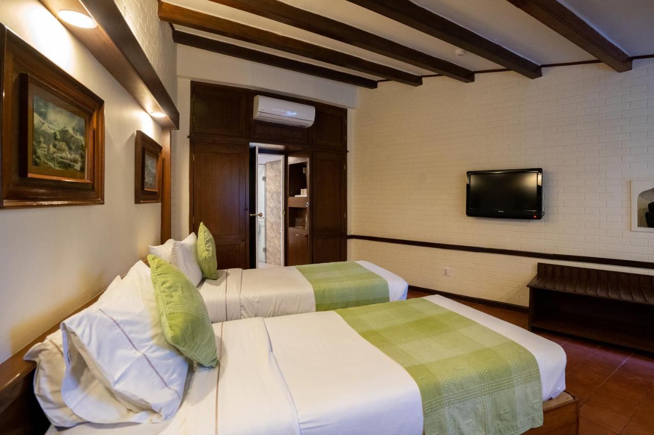 Fish Tail Lodge Pokhara Exterior foto